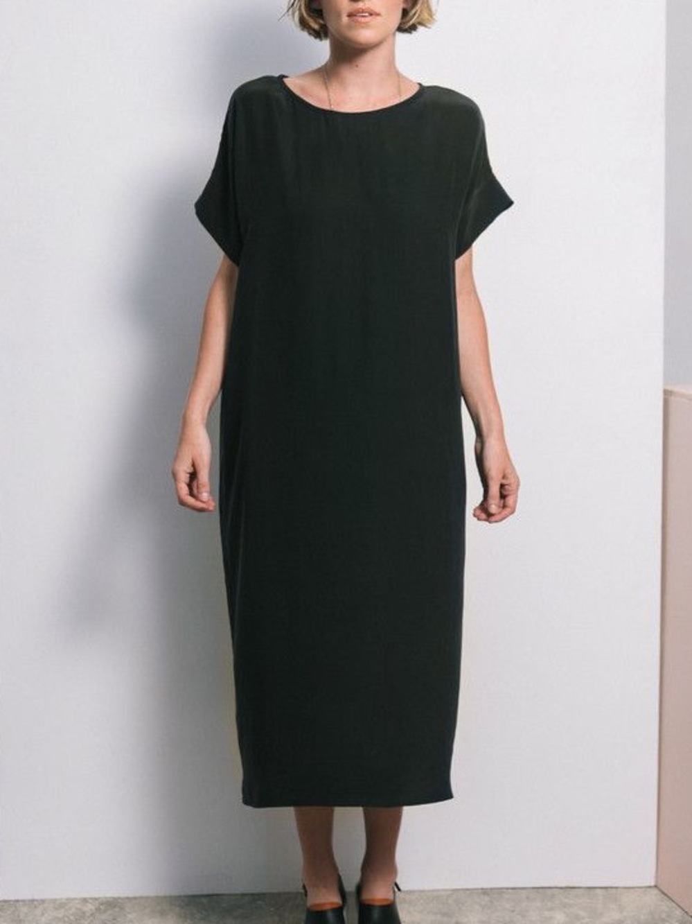 Like New Elizabeth Suzann Georgia Midi Dress black 100% linen gauze one size OS